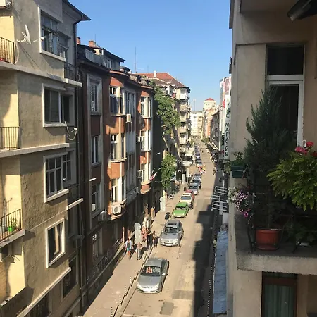 1bd Flat In Center - Steps From Vitosha Blvd By Flat Mаnager Szófia