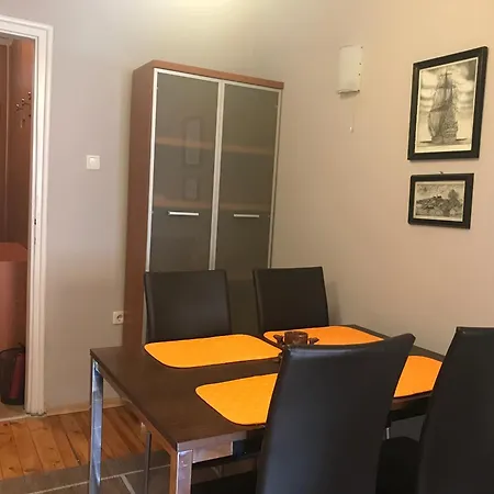 Daire 1bd Flat In Center - Steps From Vitosha Blvd By Flat Mаnager