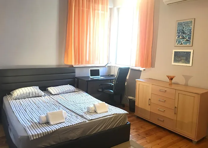 Beautiful Business - Ivan Denkoglu Street By Flat Mаnager